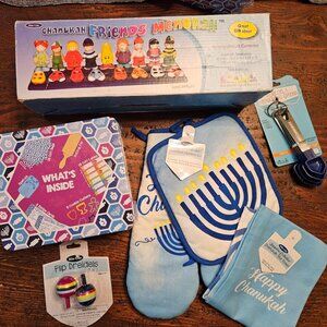 BN 7pc Chanukah Set